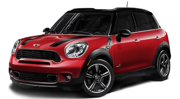 Замена топливного фильтра в моторном отсеке MINI Countryman в Благовещенске в СТО Motul Garage