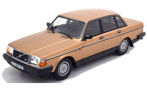 Замер компрессии в двигателе Volvo 240 Series